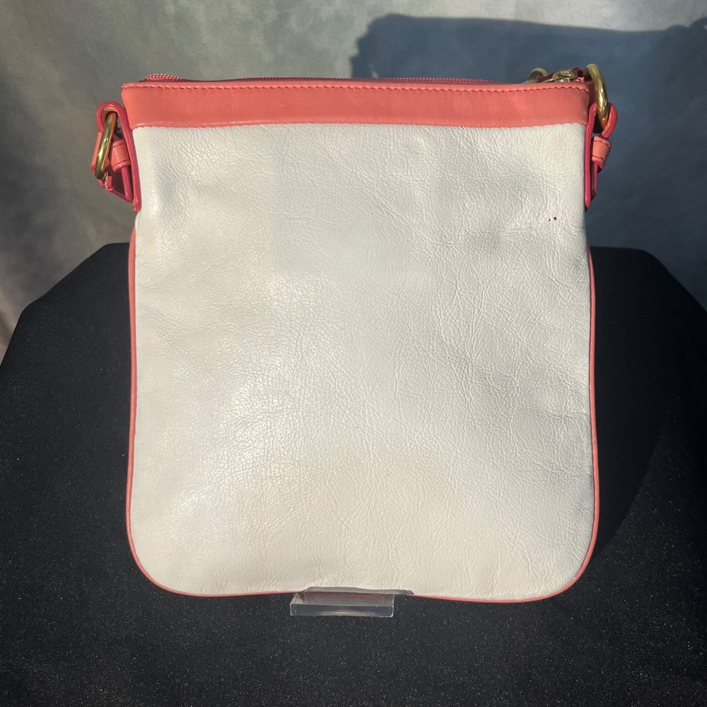 Coach Leather Crossbody Bag Coral White Turnlock Pocket 42643 Messenger Bag - Picture 2 of 6